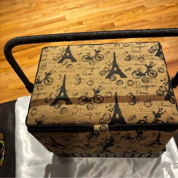 Source Unknown Eiffel Tower Sewing Box - Black and Tan - Picture 11 of 12